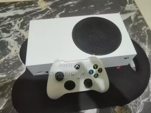 Xbox Series S 512gb Storage photo 3