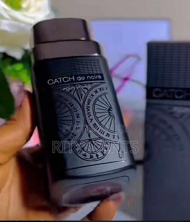 Catch De Noir Perfume · Photo 2