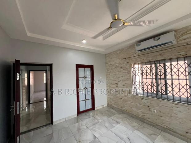 2bdrm Apartment in Ab Richie Properties, Tseaddo for rent · Photo 2