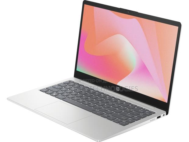 New Laptop HP 250 G8 8GB Intel Core I7 SSD 512GB photo 2