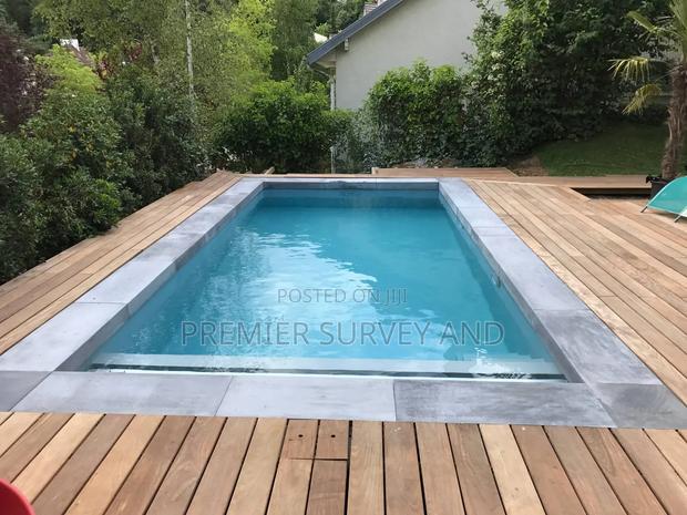 Luxury Swimming Pool Design · Photo 4