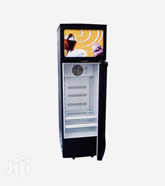 MIKACHI 270L Display Refrigerator,Top Freezer · Photo 1