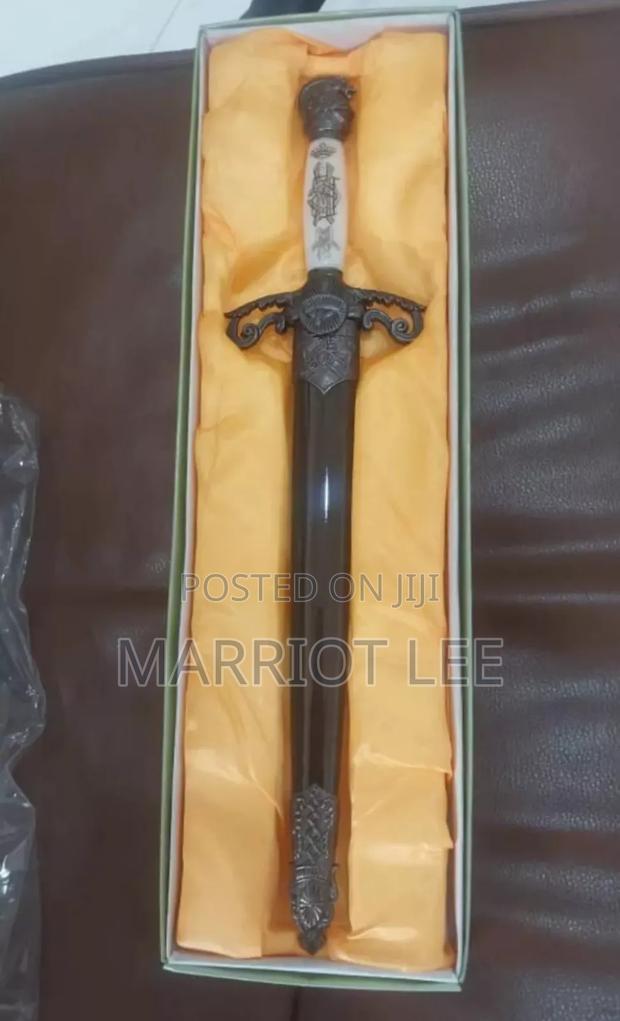 Short Swords/ Medieval Dagger · Photo 3