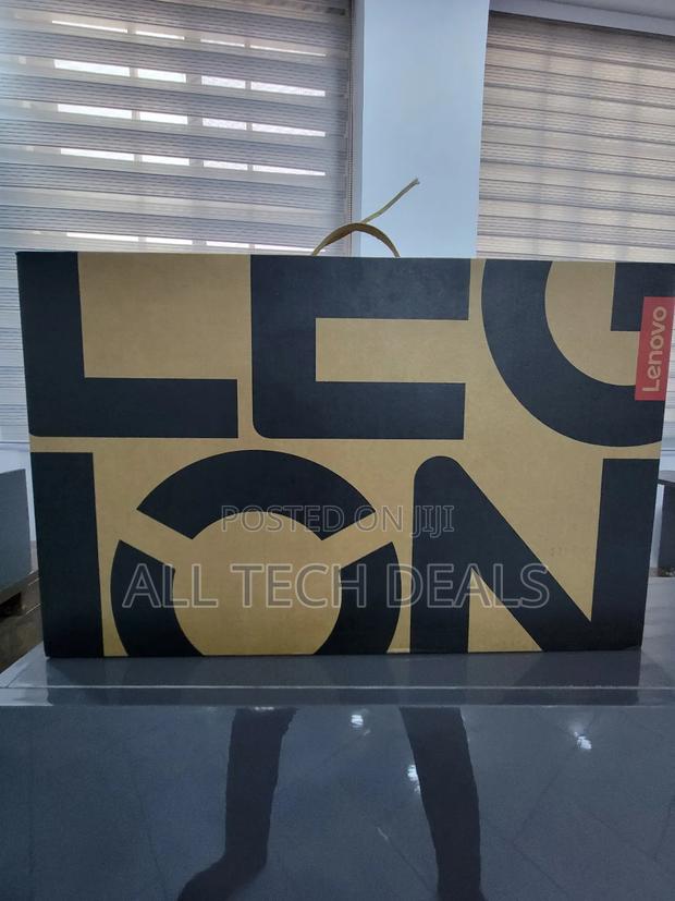 New Laptop Lenovo Legion 5i 32GB Intel Core I9 SSD 1T · Photo 4