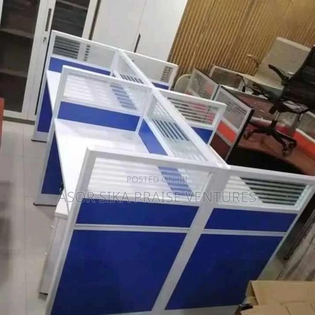 Office Workstation Without Drawer · Photo 2