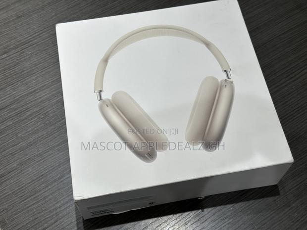 Airpods Max 2nd Gen With Usb C · Photo 3