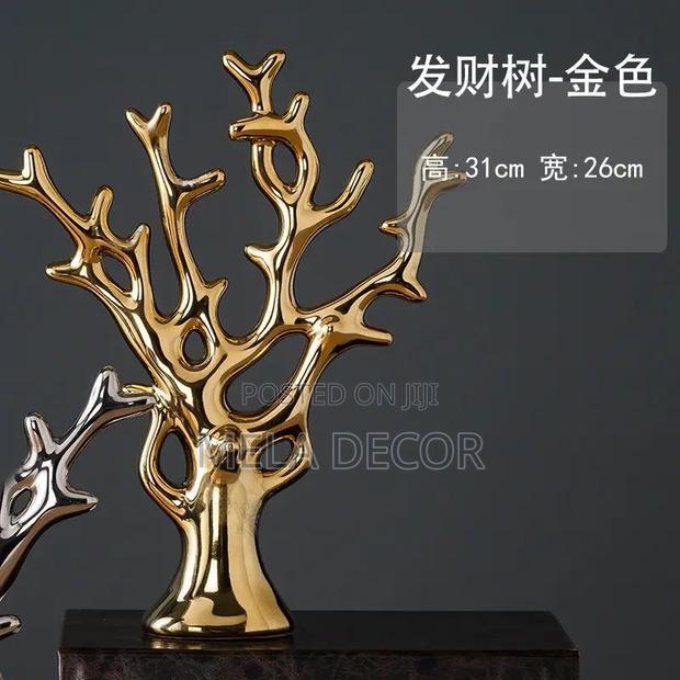 Figurines and Sculptures photo 7