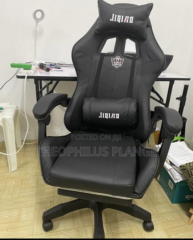 Original Black and Red Super Comfort Gaming Chair · Photo 4