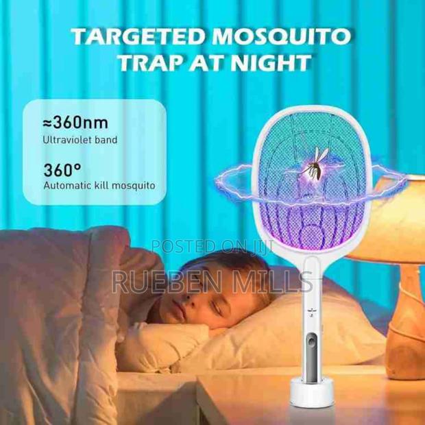 2 In 1 Rechargeable Electric Mosquito Killer Swatter Bat · Photo 4