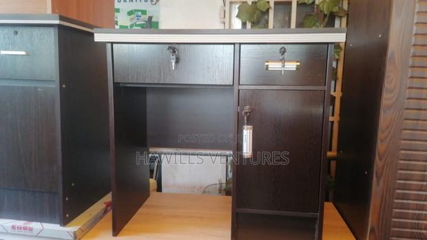 Learning Table · Photo 2