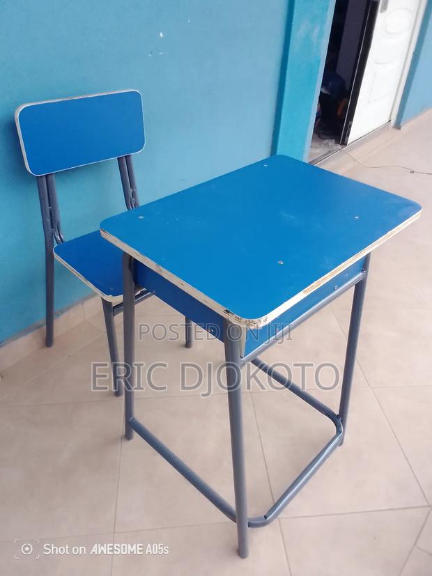 Integrated Students Desk · Photo 4