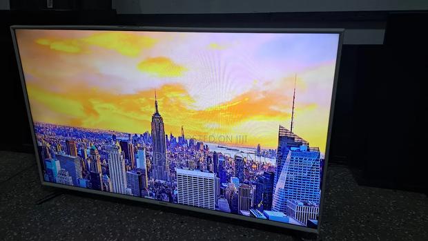 Samsung White 48 Smart photo 3