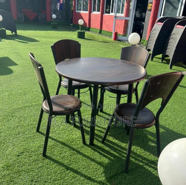 Wooden Dining Set (4 Chairs) · Photo 2