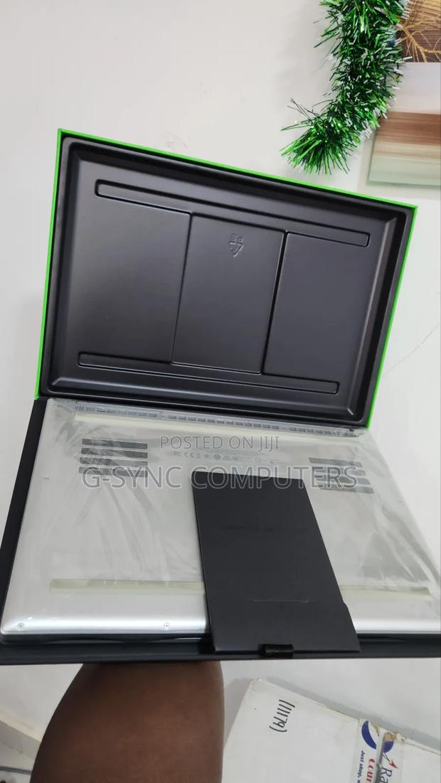 Laptop Razer Blade Advanced 32GB Intel Core I7 SSD 512GB photo 8