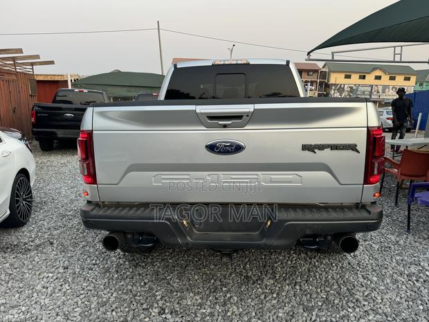 Ford F-150 2020 Silver