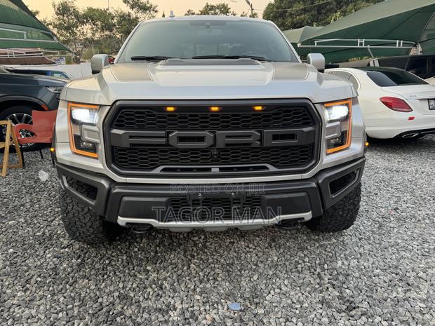 Ford F-150 2020 Silver