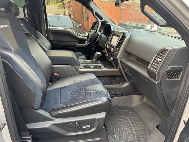 Ford F-150 2020 Silver