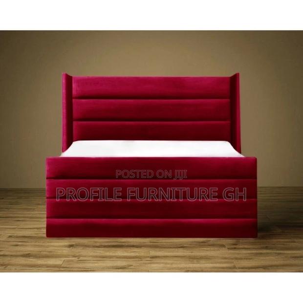 Excellent Red Design Bedframe With Mattress · Photo 2