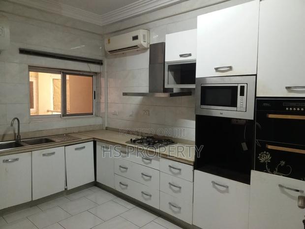 Furnished 3bdrm Apartment in Dzorwulu for rent photo 7