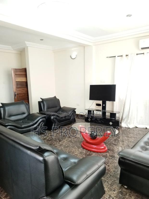 Furnished 3bdrm Apartment in Dzorwulu for rent photo 2