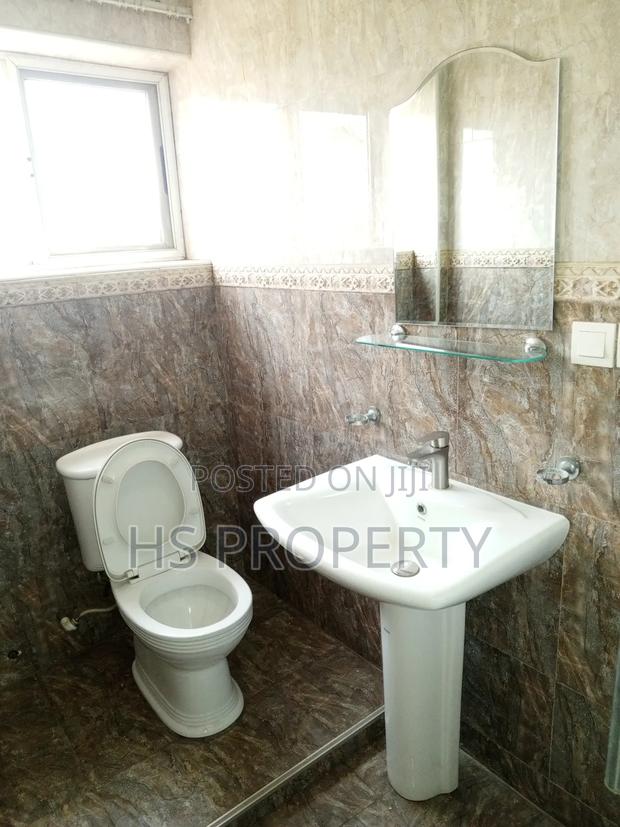Furnished 3bdrm Apartment in Dzorwulu for rent photo 14