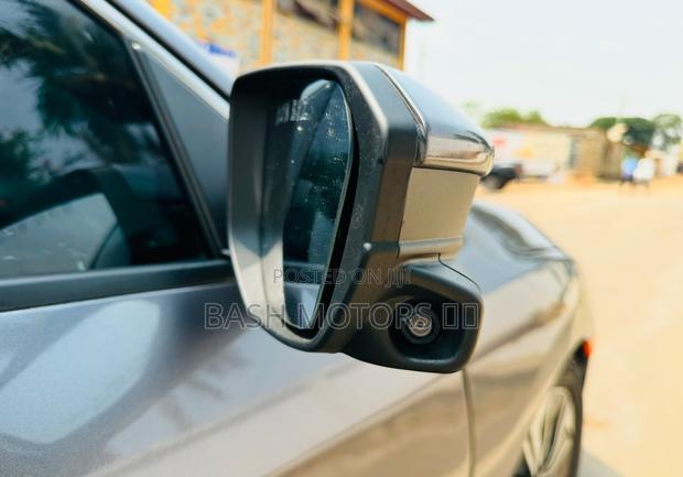 Honda Civic EX-T 4dr Sedan (1.5L 4cyl) 2017 Gray