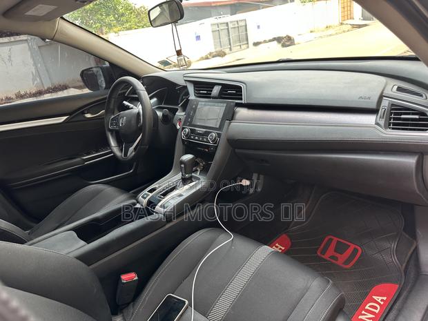 Honda Civic EX-T 4dr Sedan (1.5L 4cyl) 2017 Gray