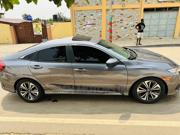 Honda Civic EX-T 4dr Sedan (1.5L 4cyl) 2017 Gray