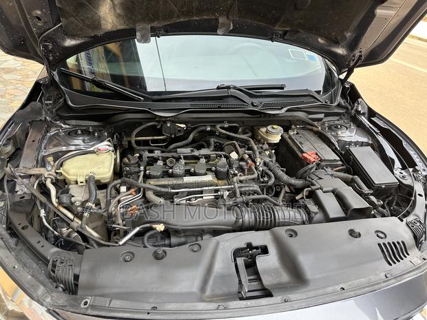 Honda Civic EX-T 4dr Sedan (1.5L 4cyl) 2017 Gray