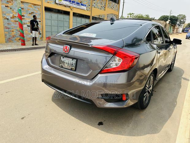 Honda Civic EX-T 4dr Sedan (1.5L 4cyl) 2017 Gray