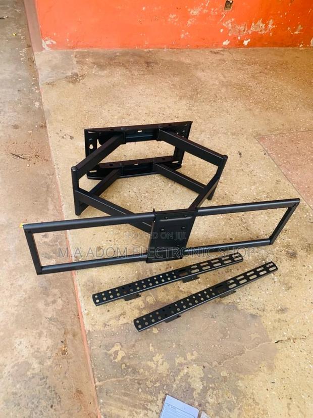 View Your Way:The Ultimate Adjustable TV Mount(32”-70” Tvs) · Photo 2