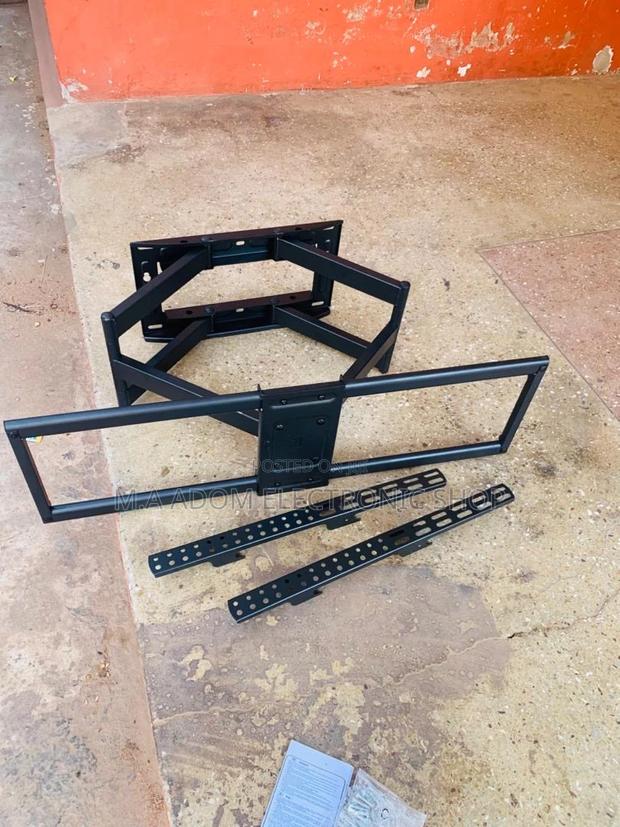 Flex Your Viewing: Adjustable TV Mount for 32"-70" TVS · Photo 2
