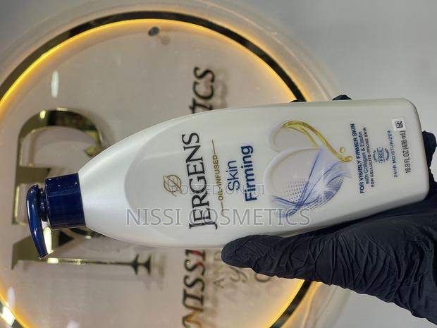 Jergens Skin Firming Lotion · Photo 2