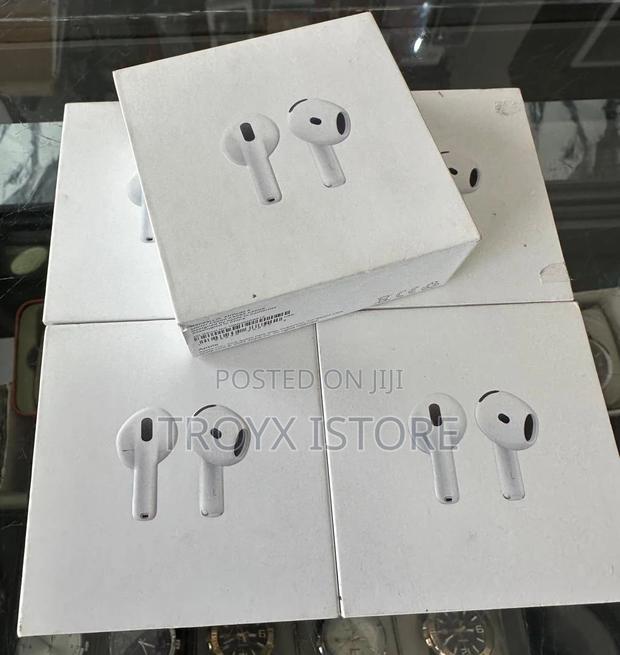Brand New Airpods 4 Without Noise Cancellation · Photo 2