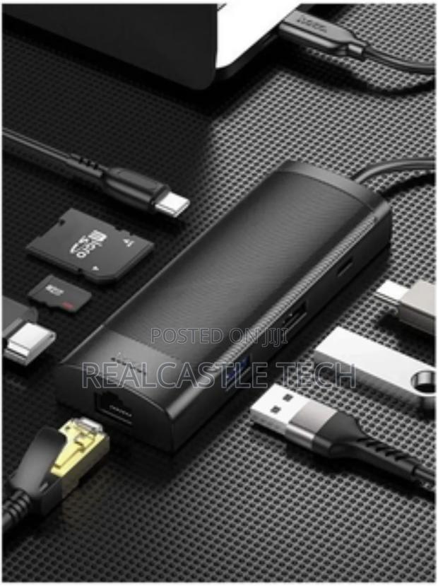 Hoco HB44 8-in-1 Converter photo 2