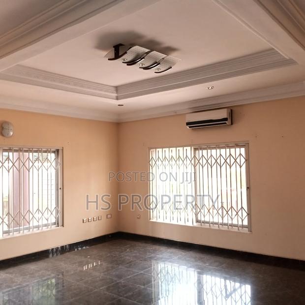 4bdrm House in Airport Residential Area for rent photo 16