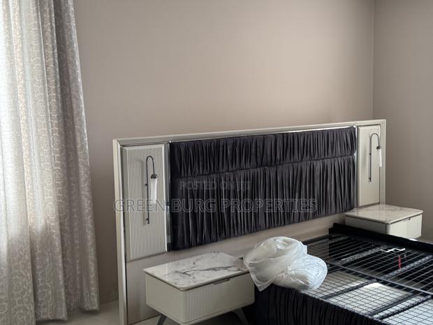 Furnished 6bdrm Mansion in Green, East Legon for sale photo 10