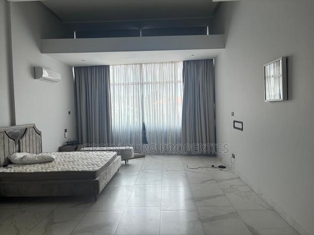 5bdrm House in East Legon for rent photo 14