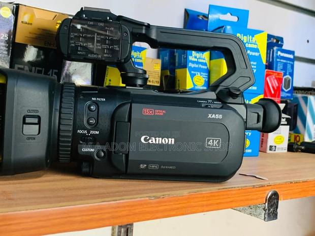 Canon Xa55 Professional Video in Your Hands · Photo 2