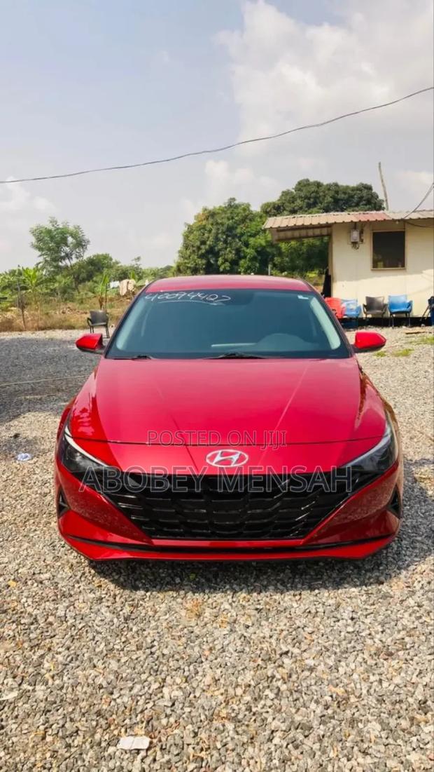 Hyundai Elantra SE 2021 Red