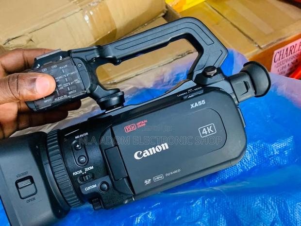 Canon Xa55 Quality, Compact Convenience · Photo 2