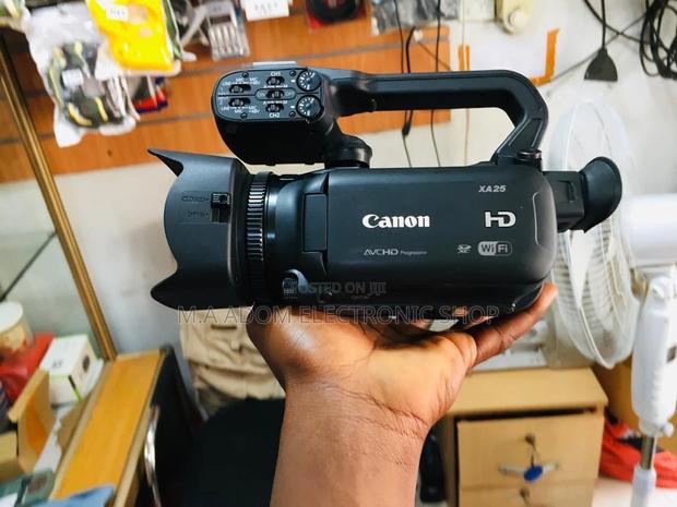 Canon XA25 Video Camcorder: Your Creative Vision, Realized · Photo 2