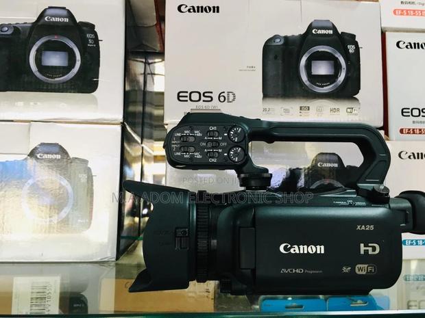 Canon XA25: Capture the Moment, Your Way · Photo 2
