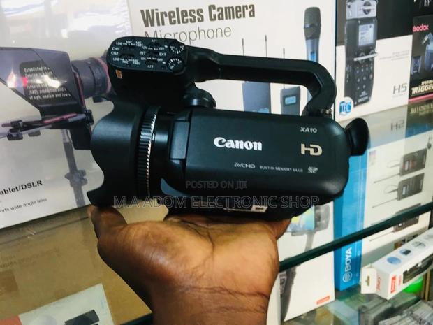 Canon XA10: The Professional's Compact Companion · Photo 2