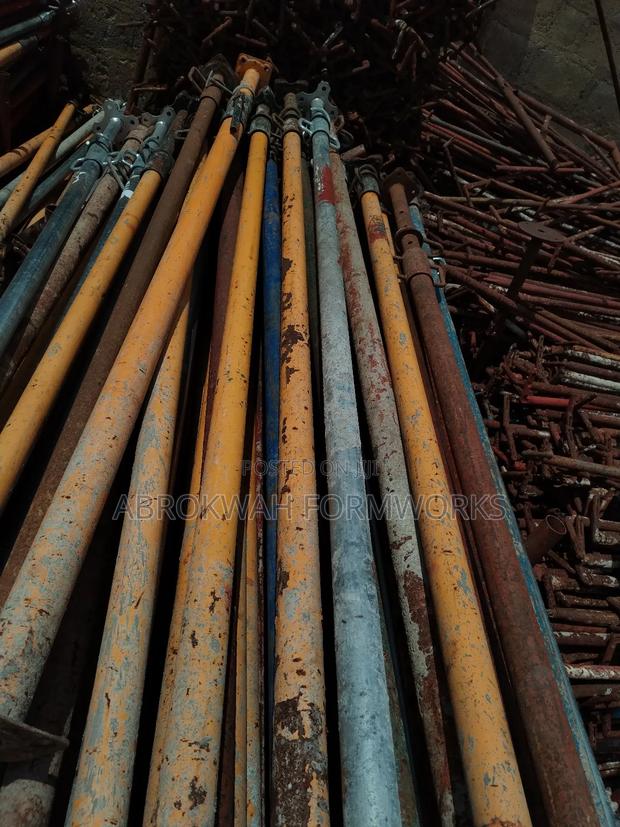 Metal Pipes/Acrojacks/Props/Jacks photo 7