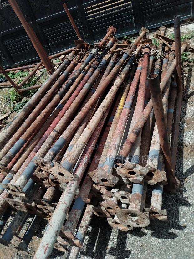 Metal Pipes/Acrojacks/Props/Jacks photo 9