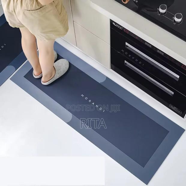 Two Super Absorbant Kitchen Mat photo 5