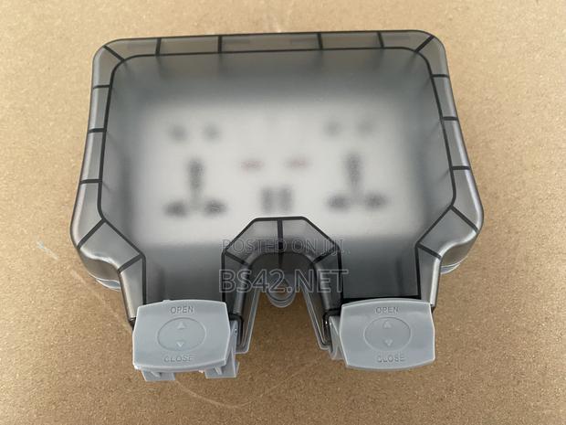 Weatherproof Outdoor Socket photo 5