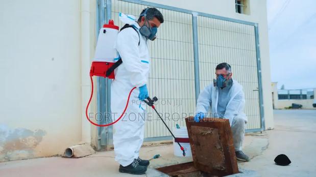 Fumigation People · Photo 3