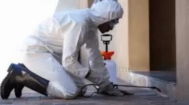 Fumigation People · Photo 4